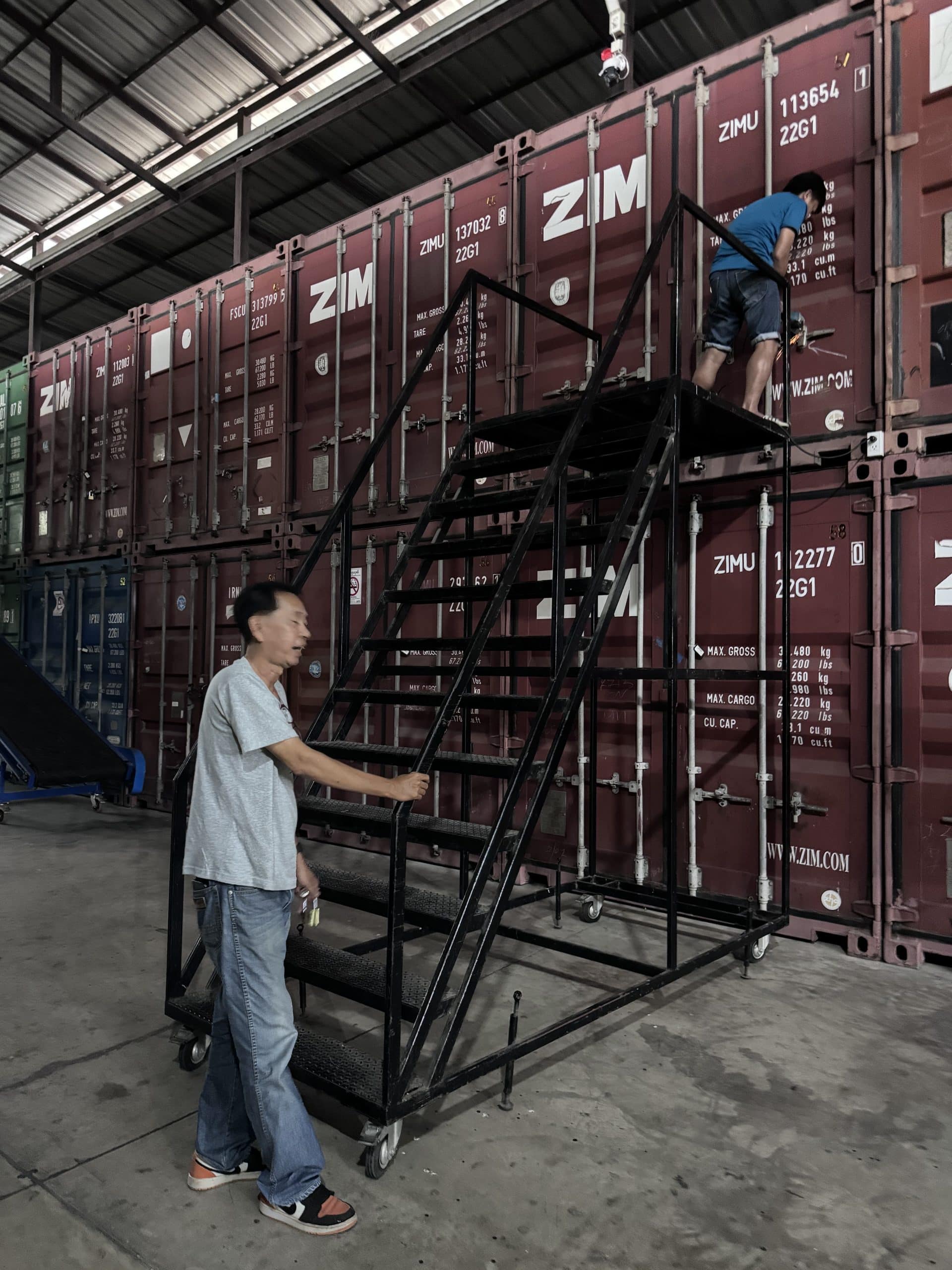 เช่าโกดังเก็บของขนาดเล็กเก็บของปลอดภัย 24 ชม. ที่ Thai2Storage